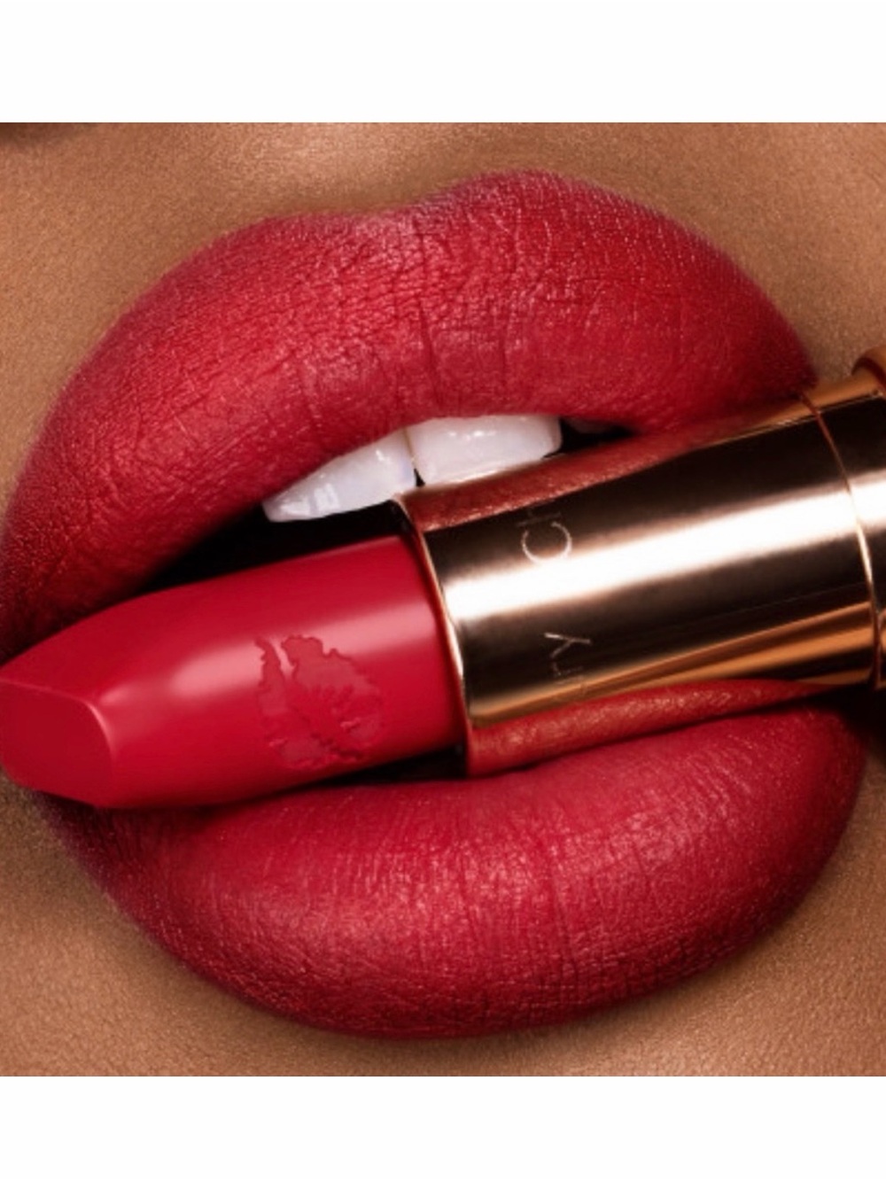 Charlotte Tilbury—Carina’s Love Matte Revolution Hot Lips